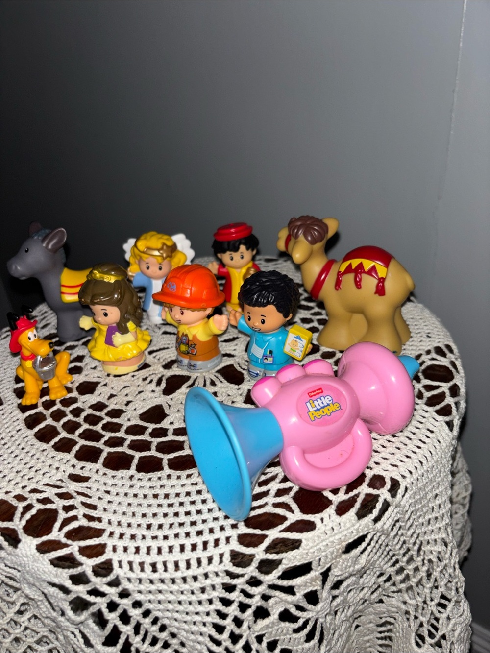 Fisher-Price Little People Pink and Blue Rattle with Assorted Figures